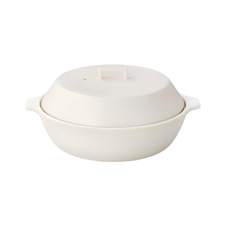 Photo of KAKOMI IH donabe 2.5L / 84oz ( white ) [ KINTO USA ] [ ]