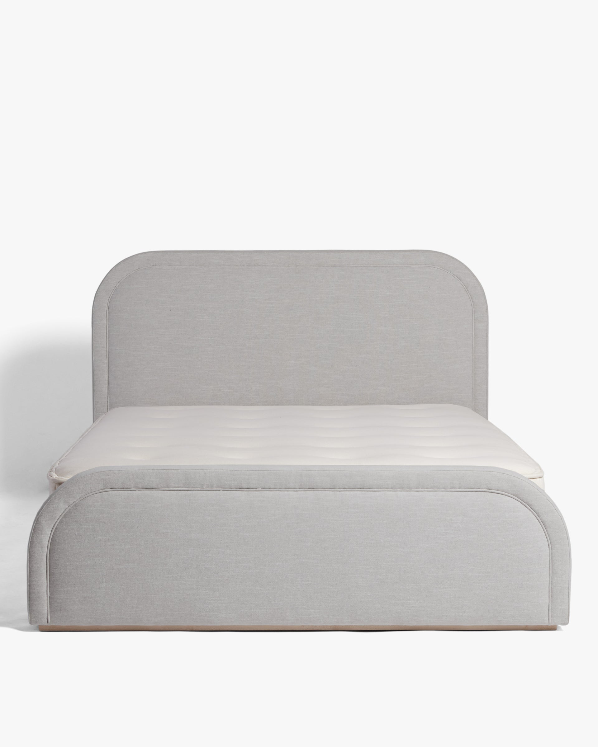 Horizon Bed with Footboard